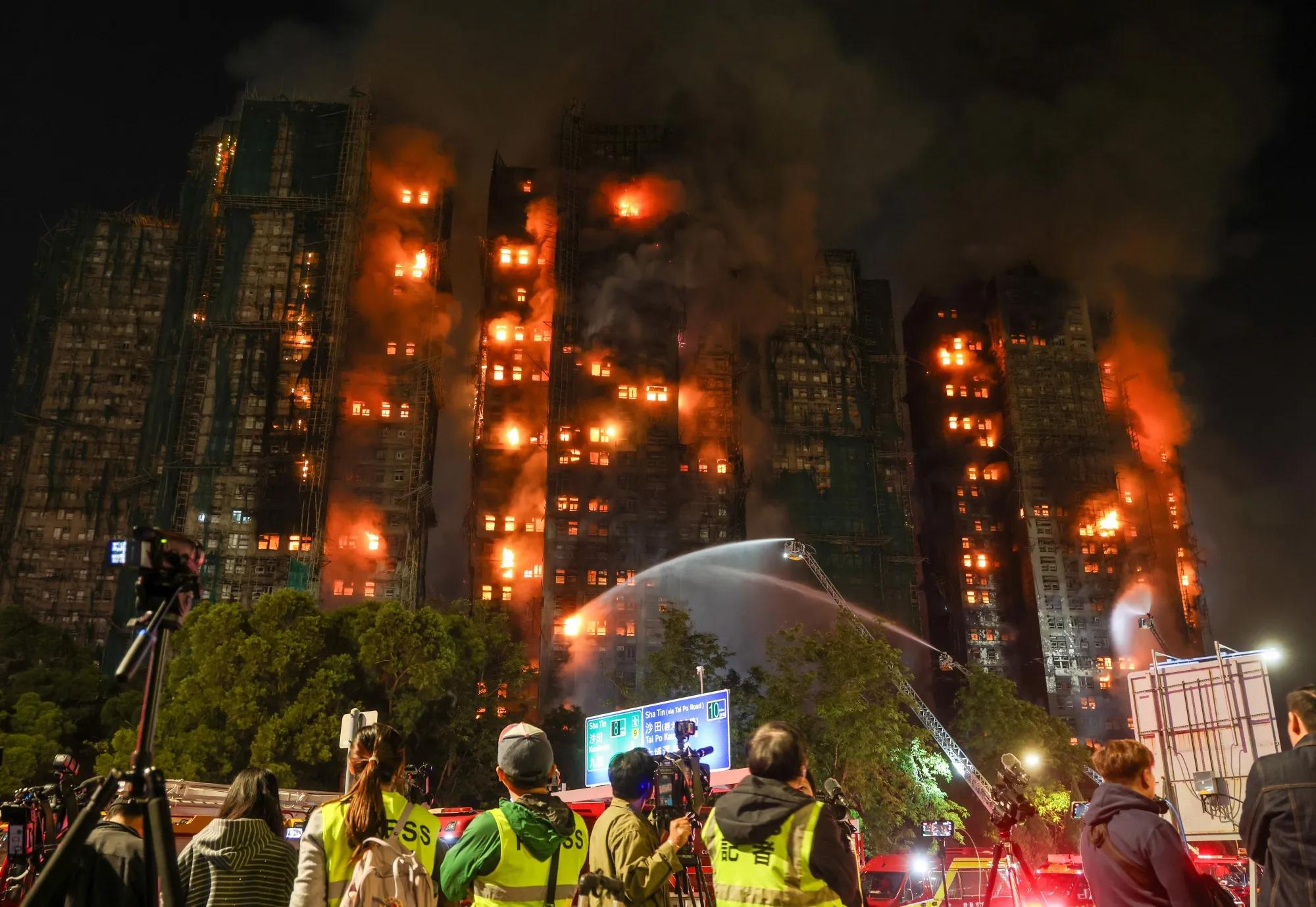 Hong Kong High-Rise Inferno Leaves 44 Dead as Search for Hundreds Continues