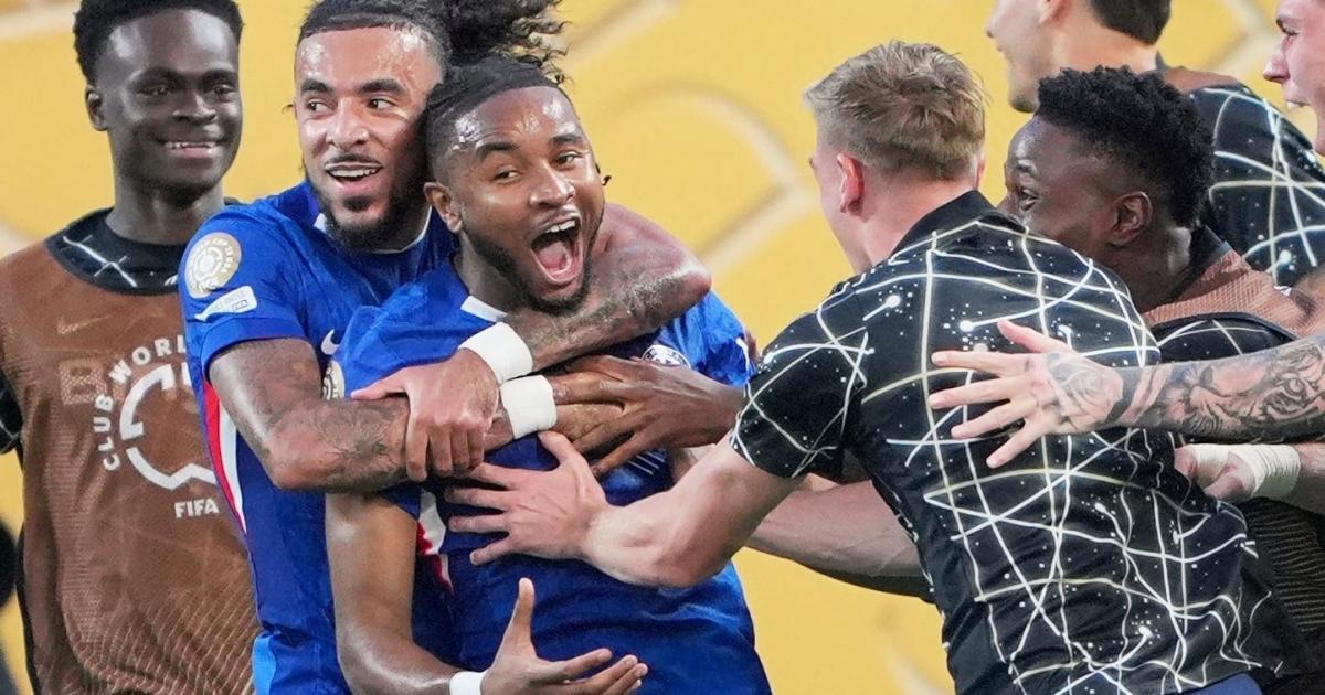 Chelsea Beat 10-Man Benfica in Long and Dramatic Match