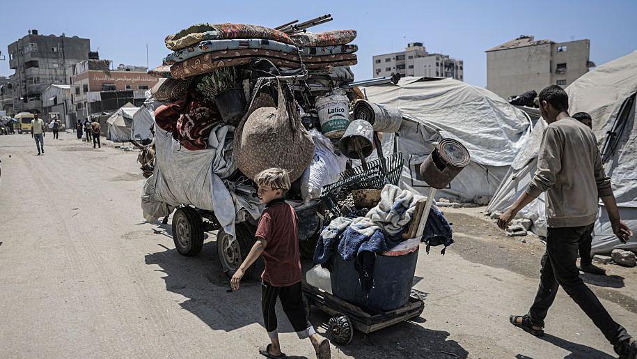 Israel Tells Gaza Residents to Move; Trump Pushes for Peace Deal
