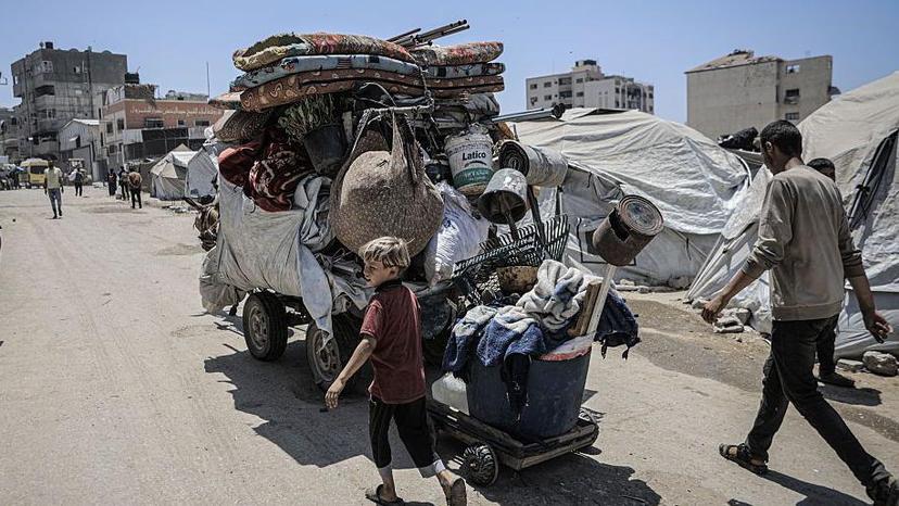 Israel Tells Gaza Residents to Move; Trump Pushes for Peace Deal