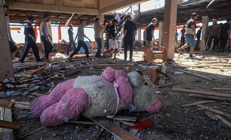 Gaza Under Fire: Over 70 Palestinians Killed in Strikes on Civilian Areas