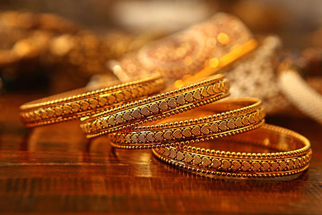 Gold Price Rises by Rs 2,100 per Tola, Silver Falls