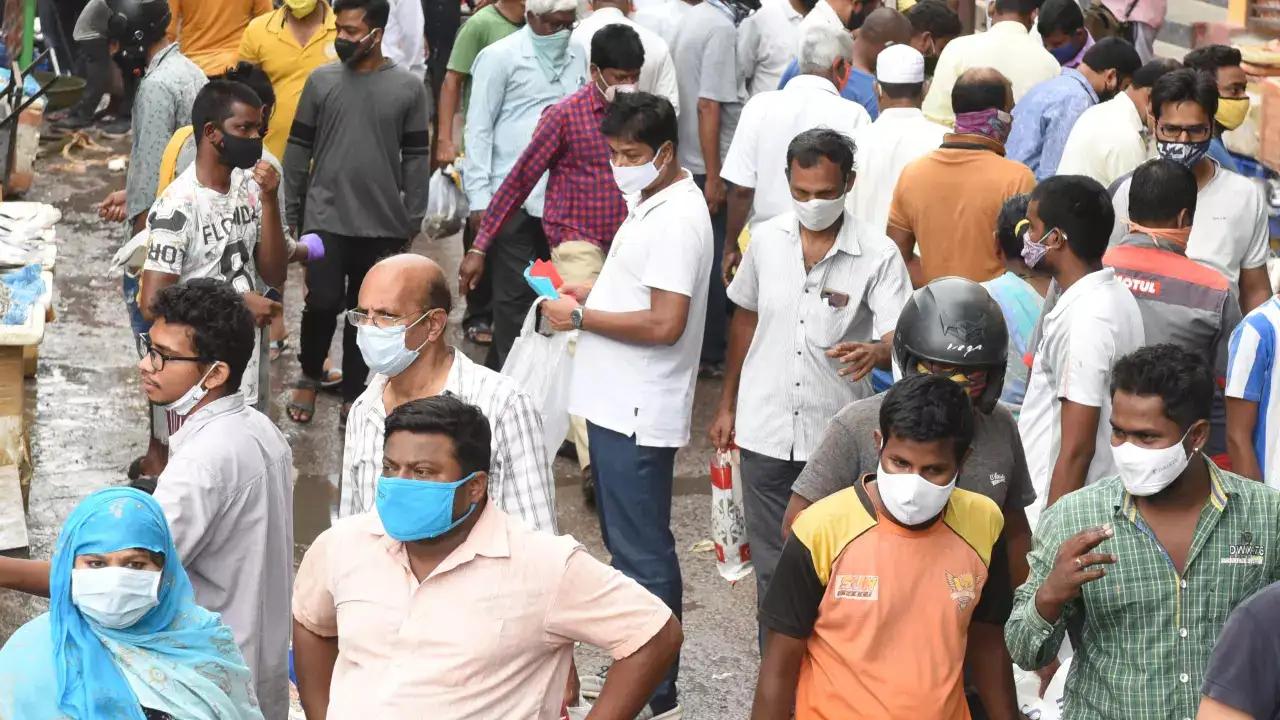 India Sees Rise in COVID-19 Cases; Experts Urge Caution, Not Panic
