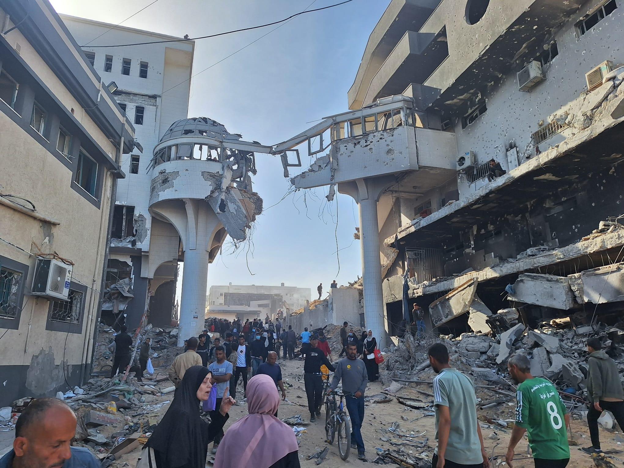 Gaza’s Al-Shifa Hospital Overwhelmed as Israeli Forces Close In