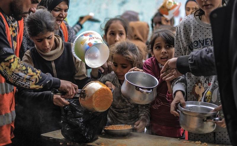 Two Million People Facing Famine in Gaza, WHO Warns