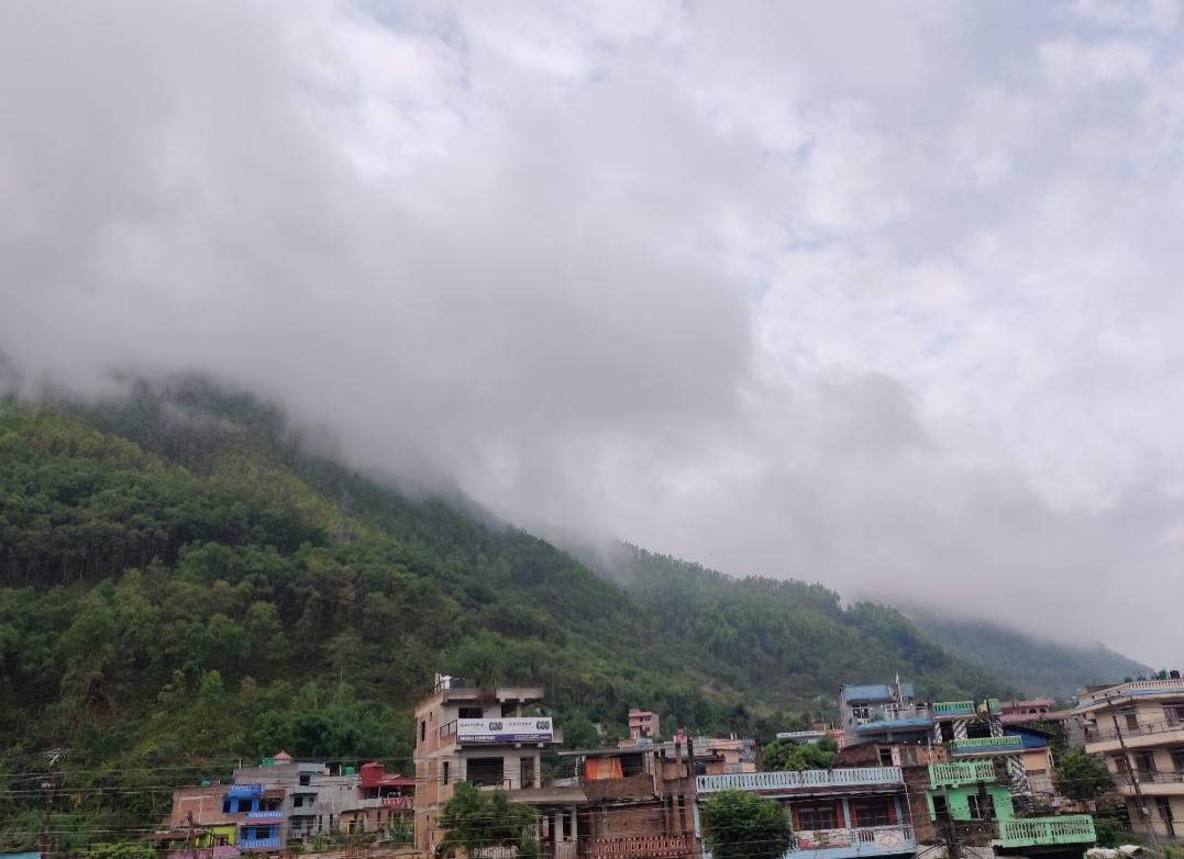 Weather Update: Cloudy Skies and Rain Likely in Hilly Regions