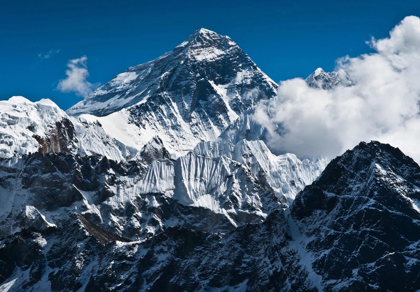 Call for Safer Alternative Route to Sagarmatha Summit