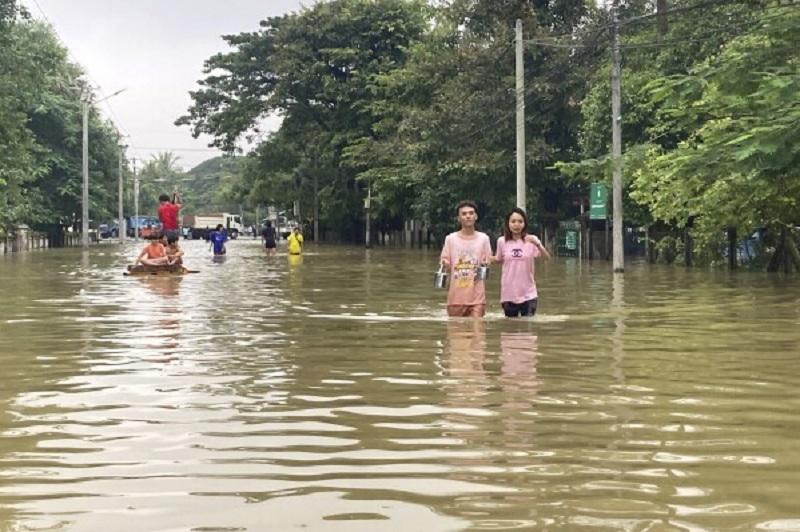 Over 10,000 People Displaced by Floods in Southern Myanmar