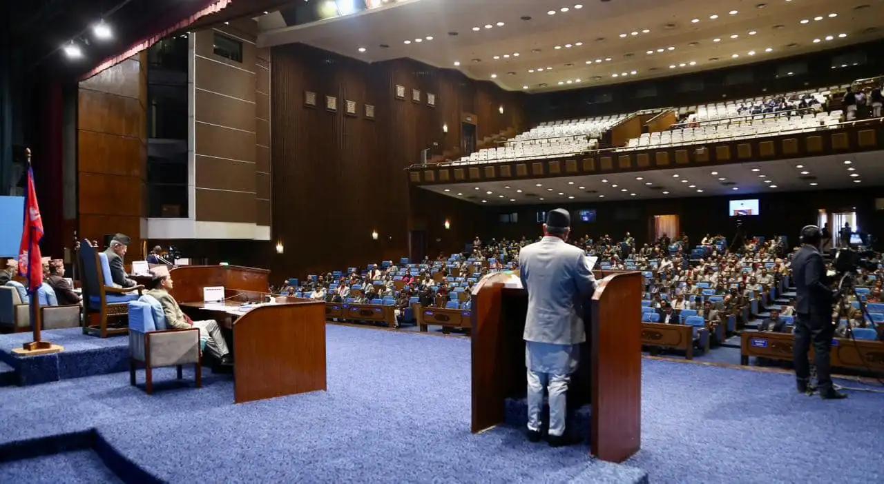 Who Really Owns the Rs 250 Million in Illegal Currency? Congress Leader Demands Answers