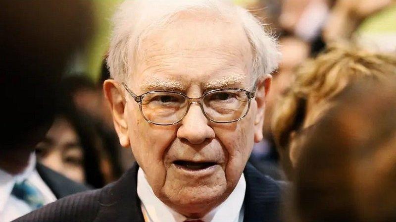 World's Top Investor Buffett to Resign As Berkshire Hathaway CEO