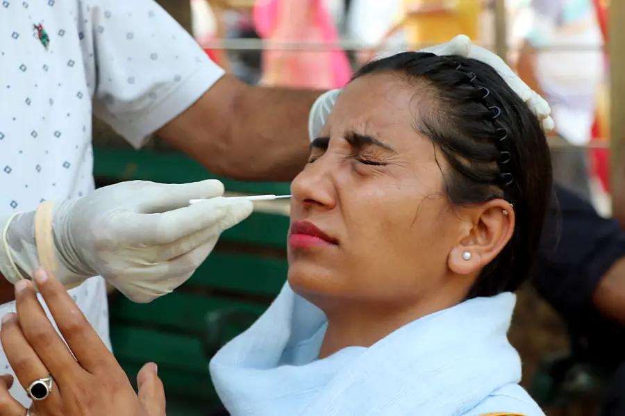 India’s Active COVID-19 Cases Rise to 7,121 Amid Spread of New Variants