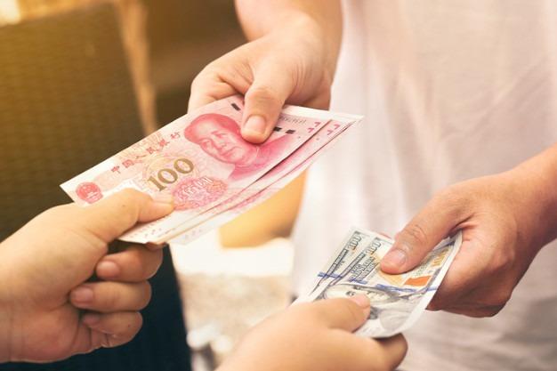 Foreign Exchange Rates: US Dollar Stable, Euro and Kuwaiti Dinar Rise
