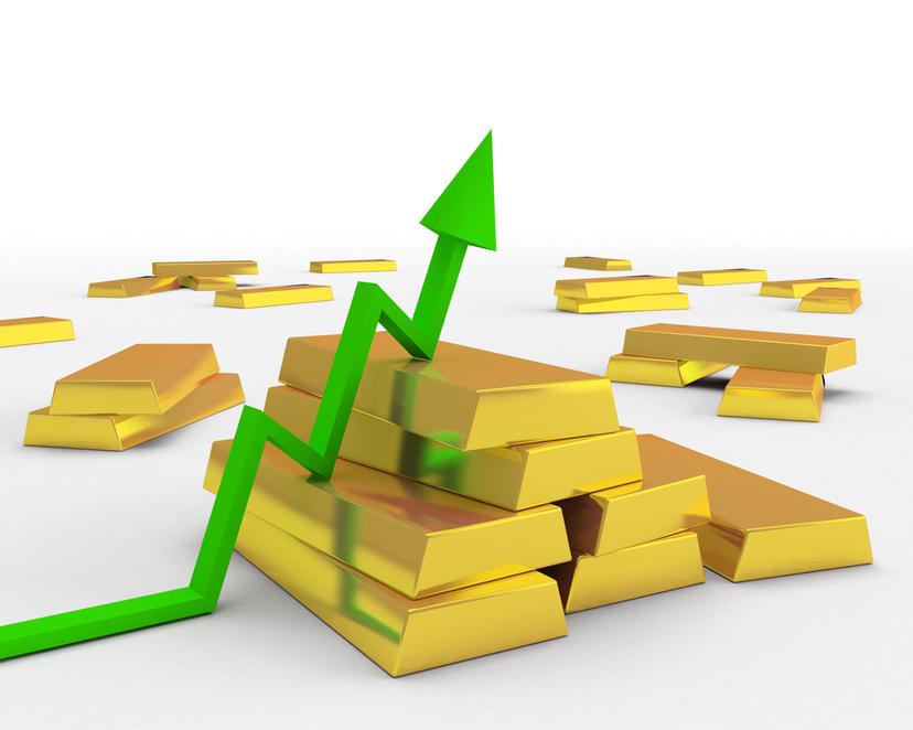 Gold Price Rises by Rs 500 Per Tola, Silver Also Slightly Up