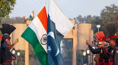 US Urges India and Pakistan to Stop Attacks