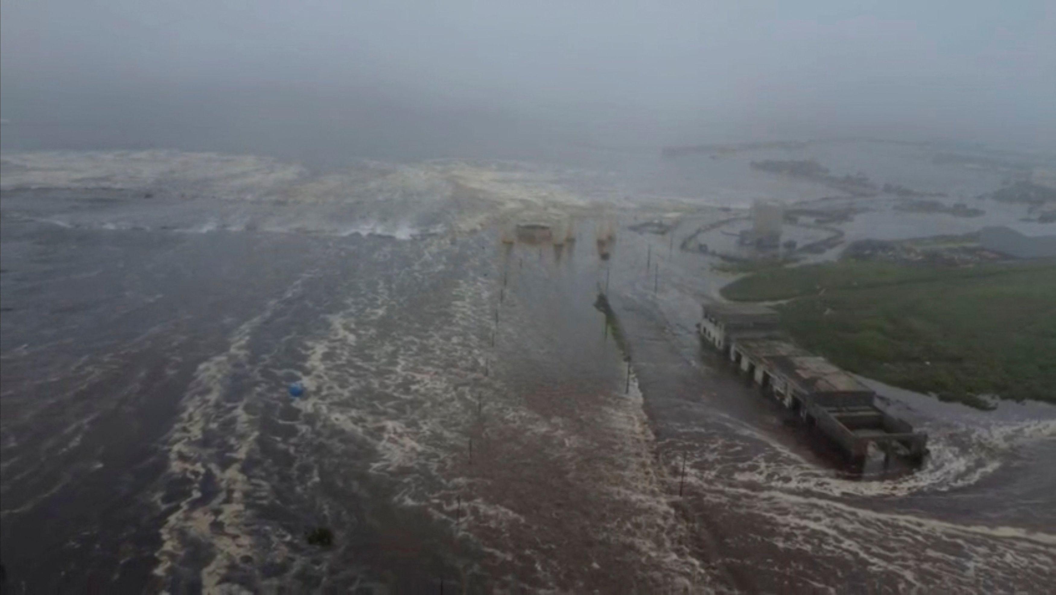 Japan Earthquake Tragedy: Woman Dies While Evacuating Amid Tsunami Warning