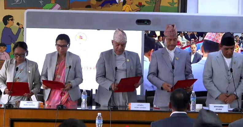 National Assembly Committee Chairs Take Oath of Office and Secrecy