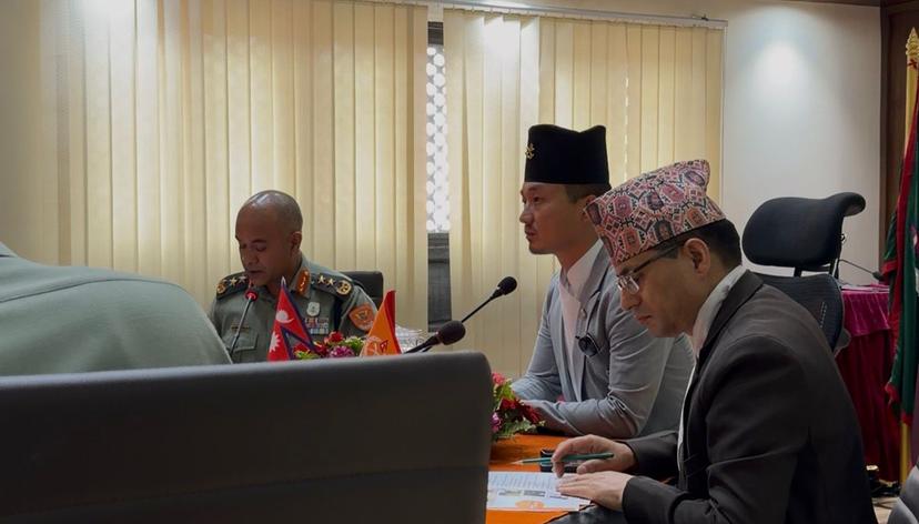 Home Minister Meets APF Chief, Focus on Disaster Preparedness and Border Security