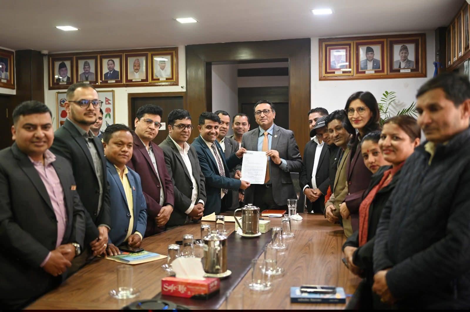 Finance Minister: Economic Policies to Move Forward in Collaboration with Media Sector