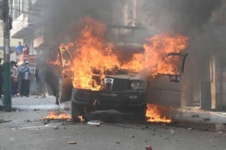 Police Submit Final Probe Report of March 28 Riots to Attorney's Office