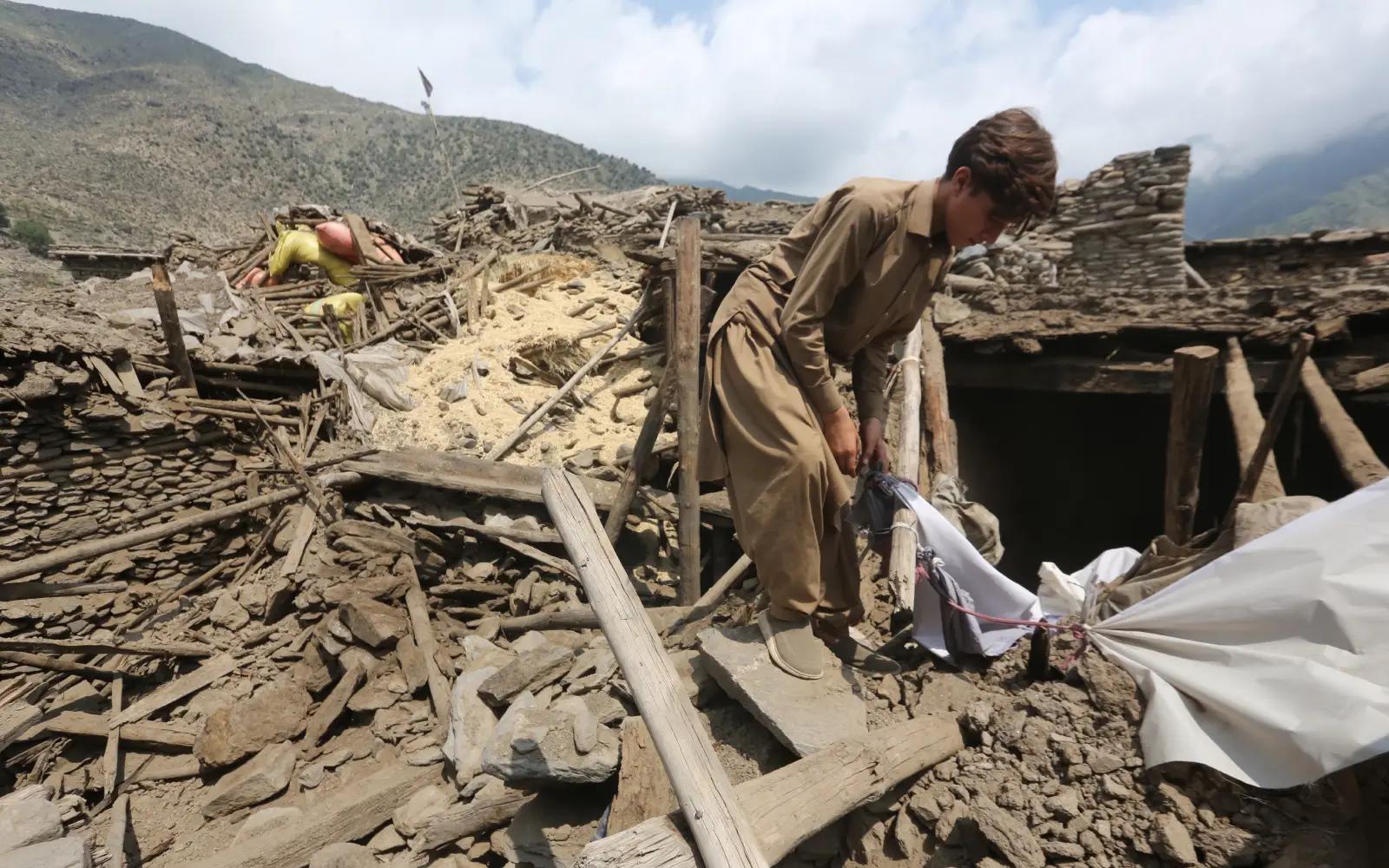 At Least Eight Killed as Powerful Earthquake Hits Northern Afghanistan
