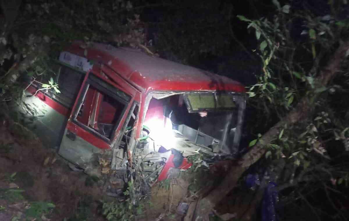 Four Killed, 22 Injured in Bus Accident in Shankharapur