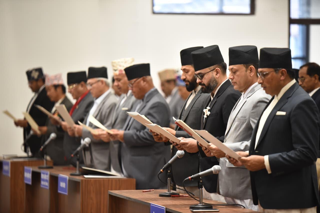 274 Newly Elected Lawmakers Take Oath in Parliament