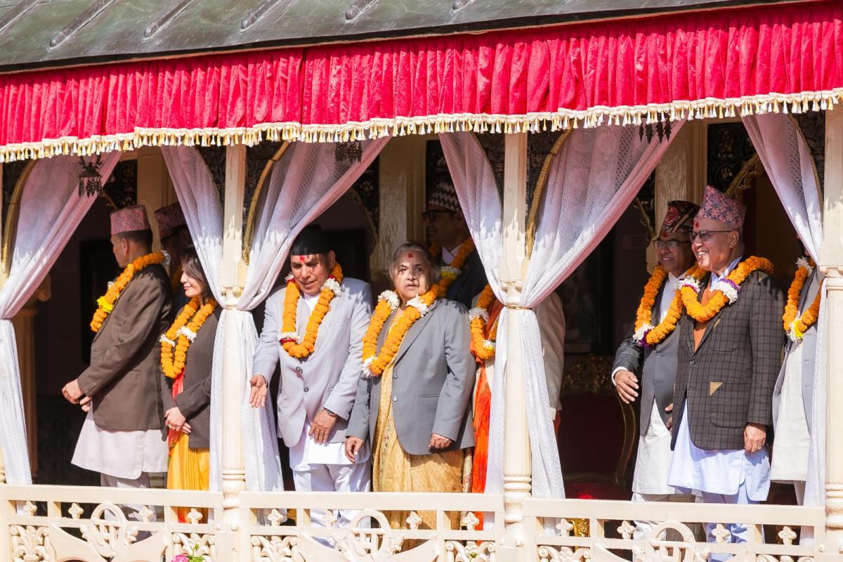 President and Prime Minister Perform Basant Shravan (Photos)